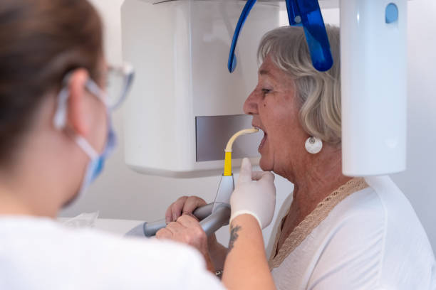 Best Orthodontic Emergency Dentist in Cambridge, IL